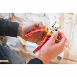 Pince à Dénuder - 170 Mm - Isolée 1000V - Tête Chromée Et Inoxydable - STANLEY, 0-84-010 9 Pince à Dénuder - 170 Mm - Isolée 1000V - Tête Chromée Et Inoxydable - STANLEY, 0-84-010 -Outil de l'électricien Soldes 2022 24134589 5