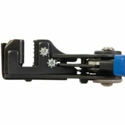 SILVERLINE PINCE A DENUDER AUTOMATIQUE POUR CABLES DE 0.3 A 8 Mm2 5 SILVERLINE PINCE A DENUDER AUTOMATIQUE POUR CABLES DE 0.3 A 8 Mm2 -Outil de l'électricien Soldes 2022 298992 3