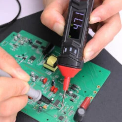 TANCYCO HABOTEST HT121 Multimètre Numérique De Type Stylo Multimètre Portable Intelligent Écran LCD True RMS 4000 Points Compteur Universel Voltmètre Testeur De Stylo Résistance De Tension DC/AC Testeur De Fréquence De Capacité Détection De Fil En Direct Et De Sé -Outil de l'électricien Soldes 2022 59952822 3